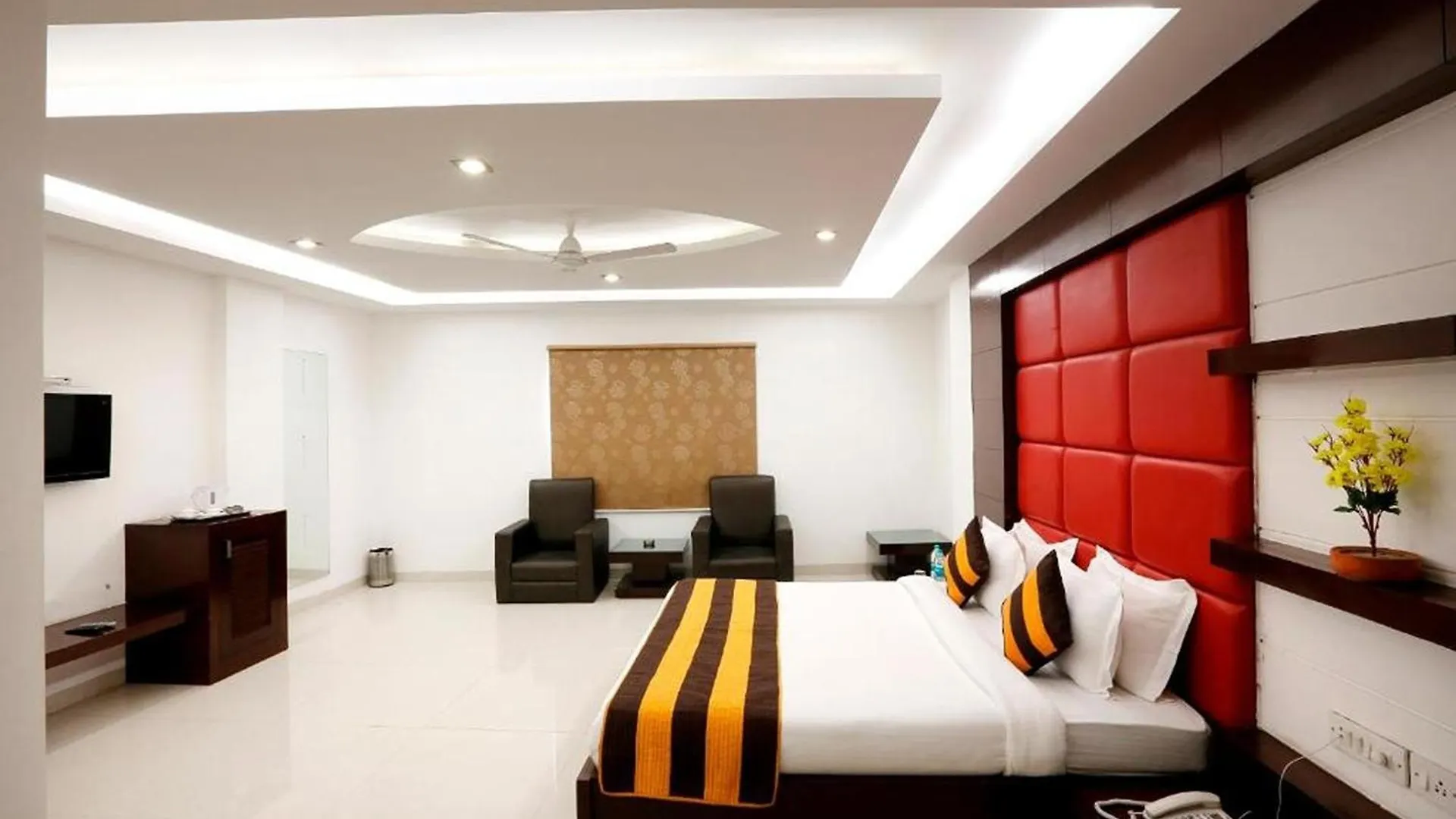 Hotel Anand Lok Inn Mahipalpur, Igi Delhi Airport نيودلهي