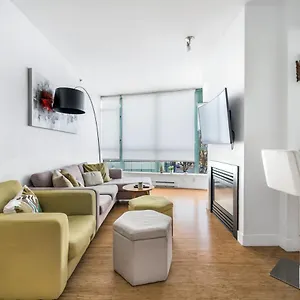  Apartment Bright 2 Bedroom Downtown With Free Parking Canada