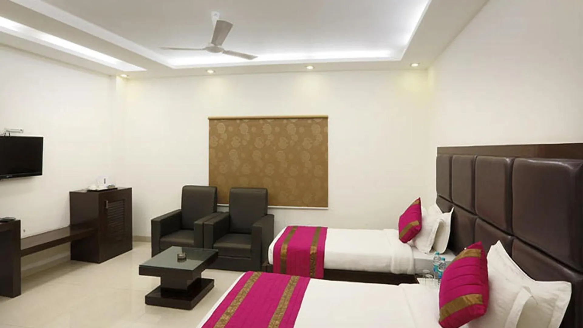 Hotel Anand Lok Inn New Delhi India
