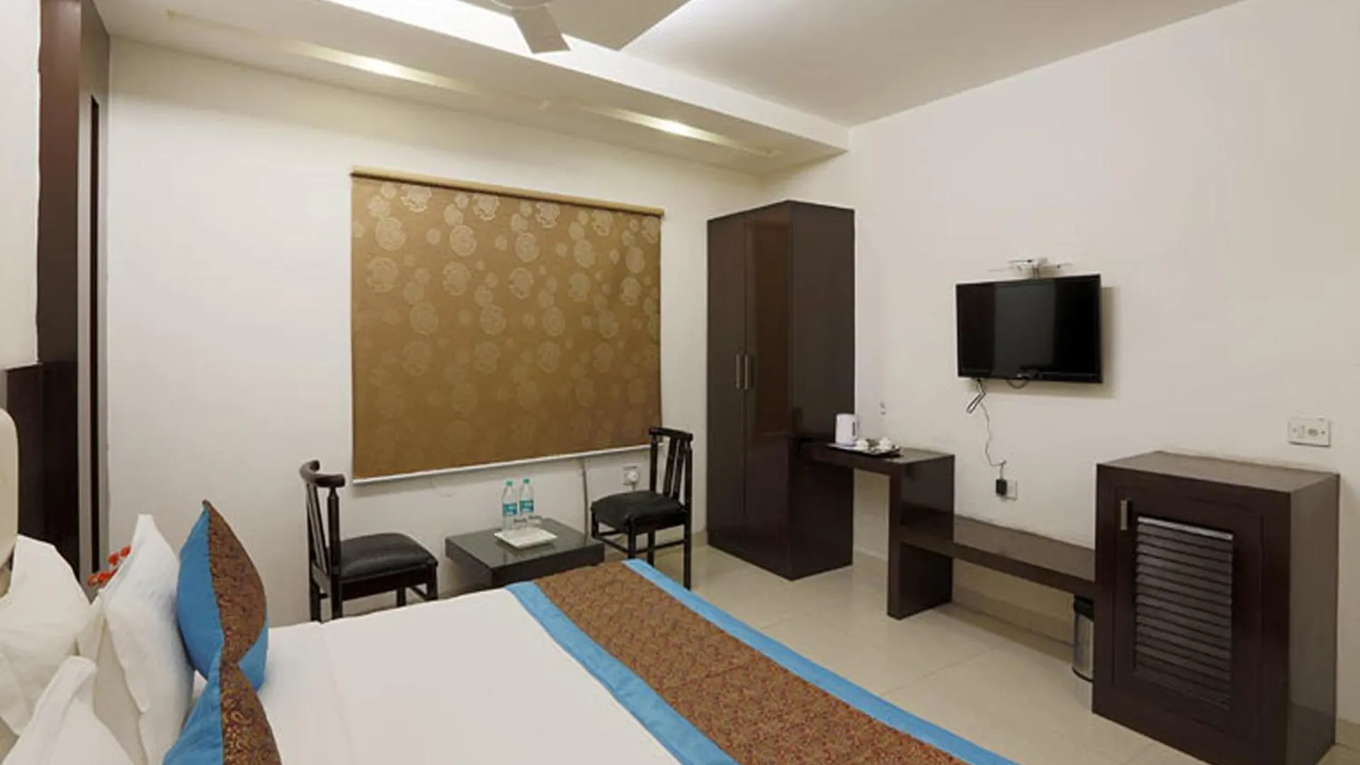 Hotel Anand Lok Inn New Delhi