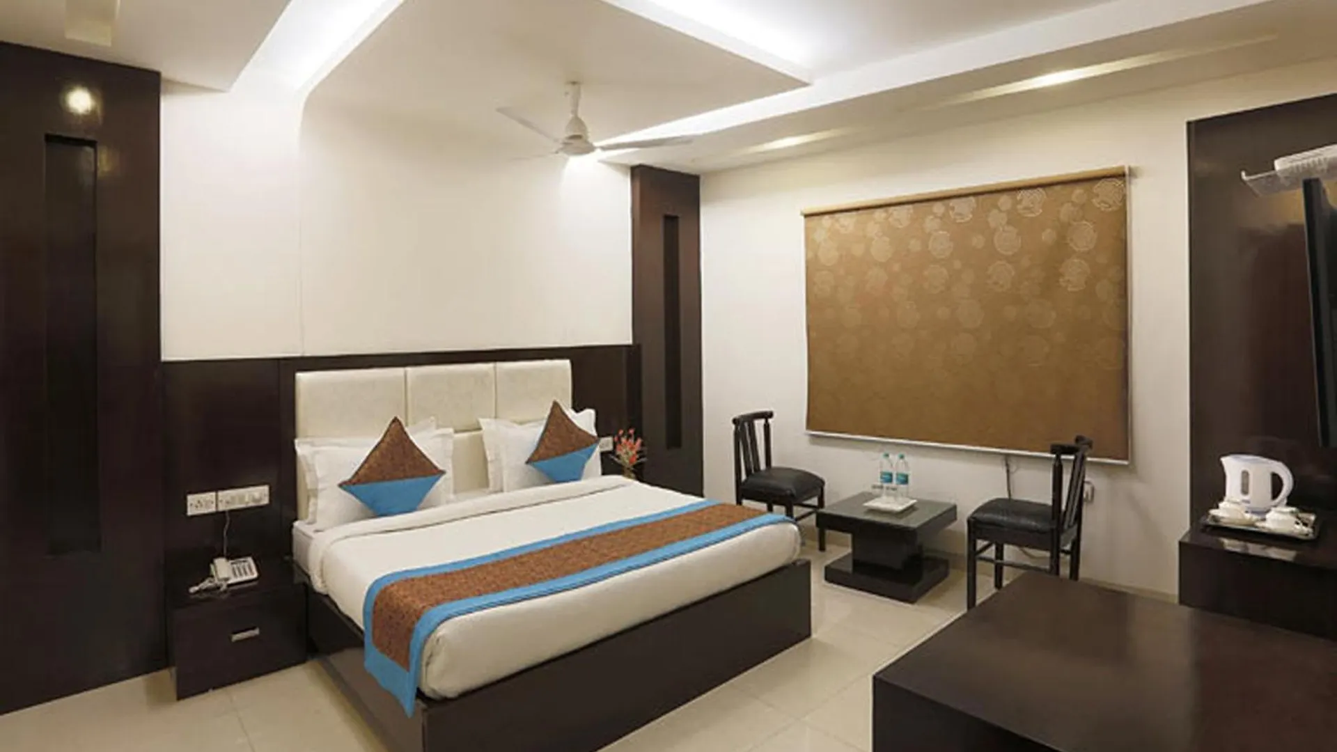 Hotel Anand Lok Inn New Delhi