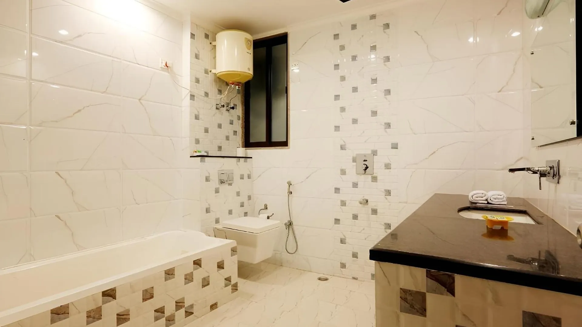 Hotel Anand Lok Inn New Delhi 3*,  India